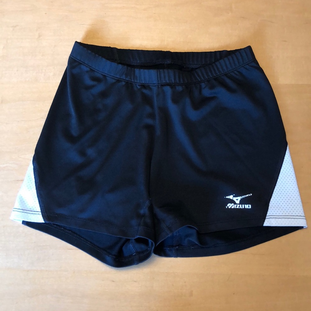 Mizuno black and white spandex shorts
